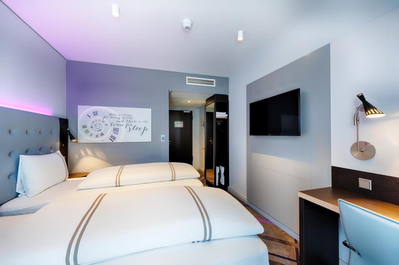 Premier Inn Darmstadt City Centre Экстерьер фото