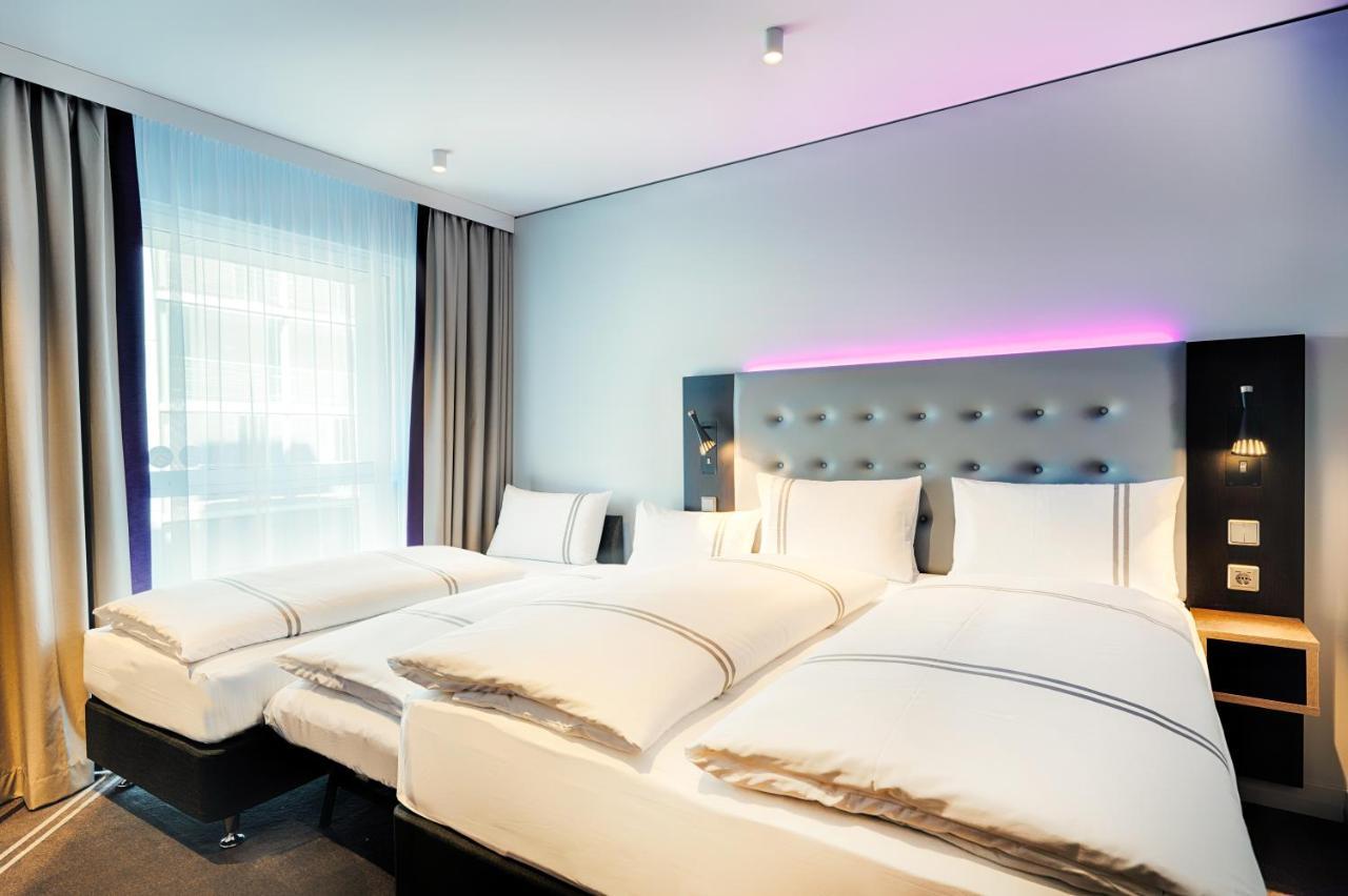 Premier Inn Darmstadt City Centre Экстерьер фото
