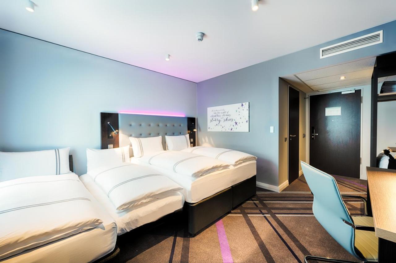 Premier Inn Darmstadt City Centre Экстерьер фото