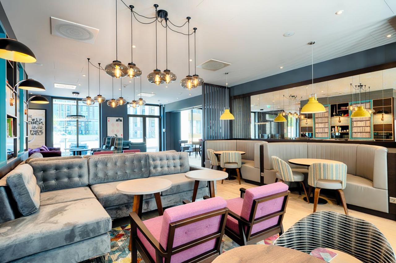 Premier Inn Darmstadt City Centre Экстерьер фото